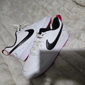 Nike Court Borough Low 2 SE (GS) 'White Very Berry' sneakers.